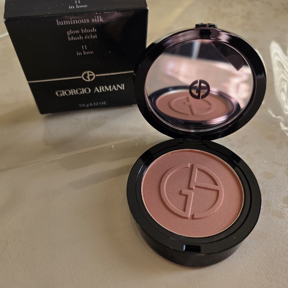 Giorgio Armani Other - Giorgio Armani Luminous Silk Blush - In Love